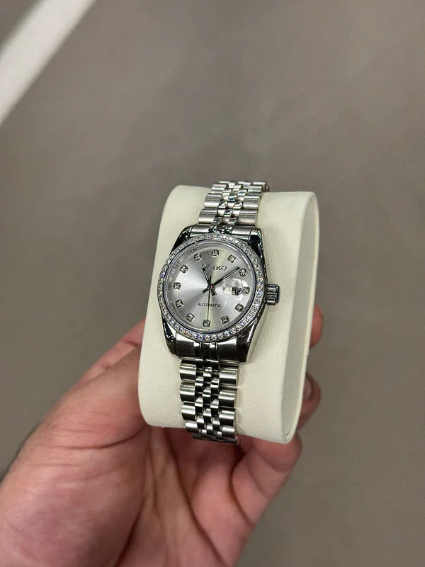 Diamond Glazé Dial