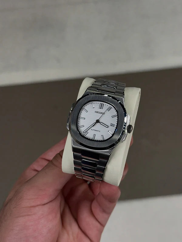 Pearl White Silver Dial